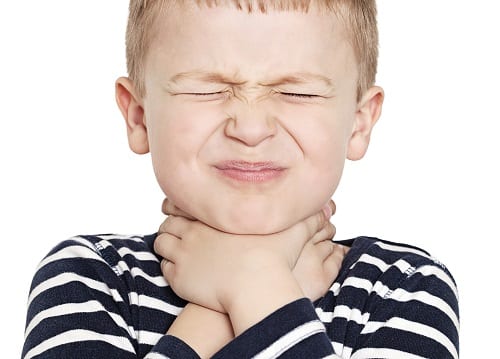 enfant-se-fait-mal