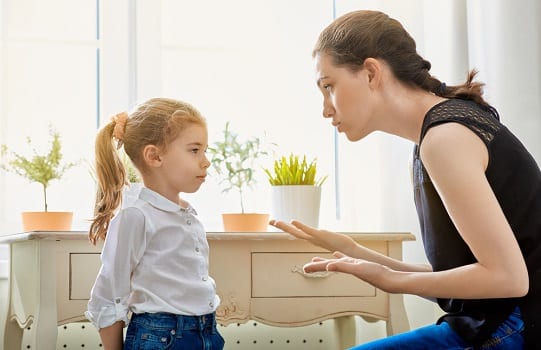 mere-donne-explications-fille
