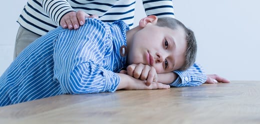 mere-reconfortant-enfant