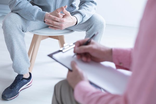 seance-therapie-comportementale-adolescent-