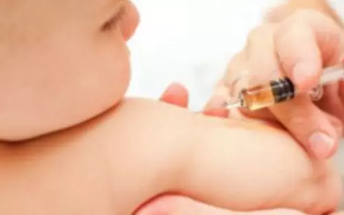 vaccin-bebe-sans-douleur
